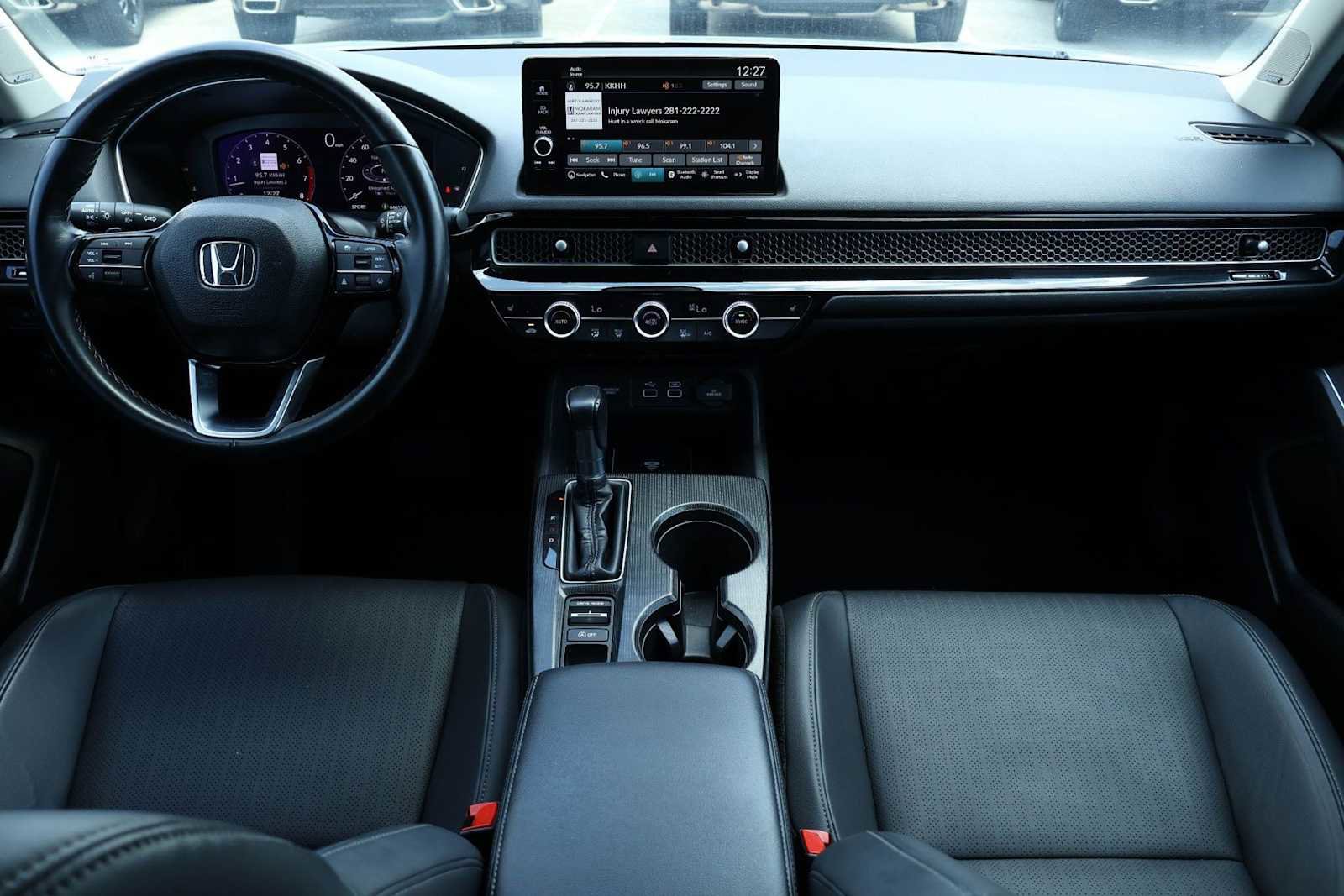 Used 2022 Honda Civic Touring image 10