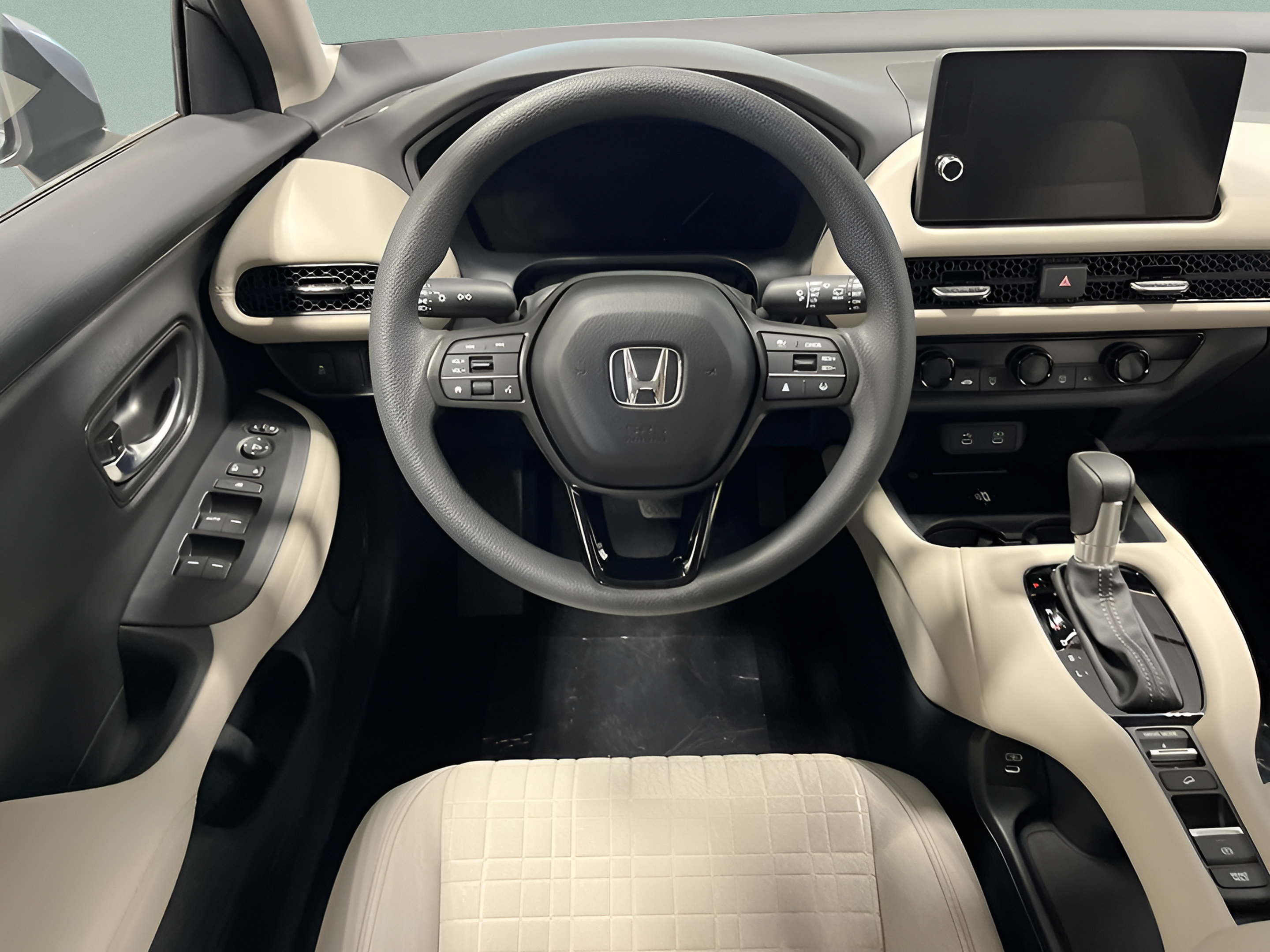 New 2027 Honda HR-V LX image 14