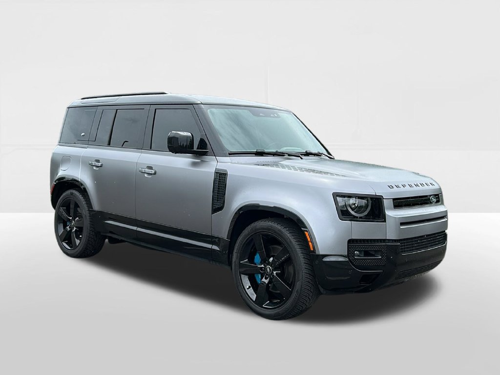 Certified 2024 Land Rover Defender 110 X-Dynamic SE AWD/4WD image 2