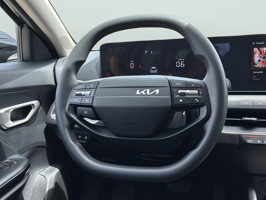 New 2026 Kia K4 FWD image 17