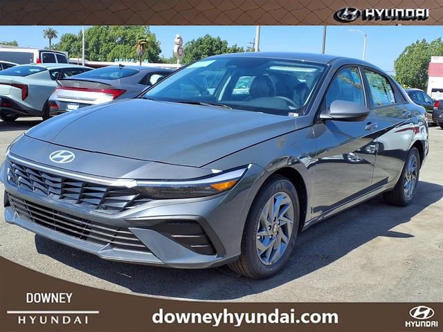 New 2026 Hyundai Elantra Hybrid FWD image 1