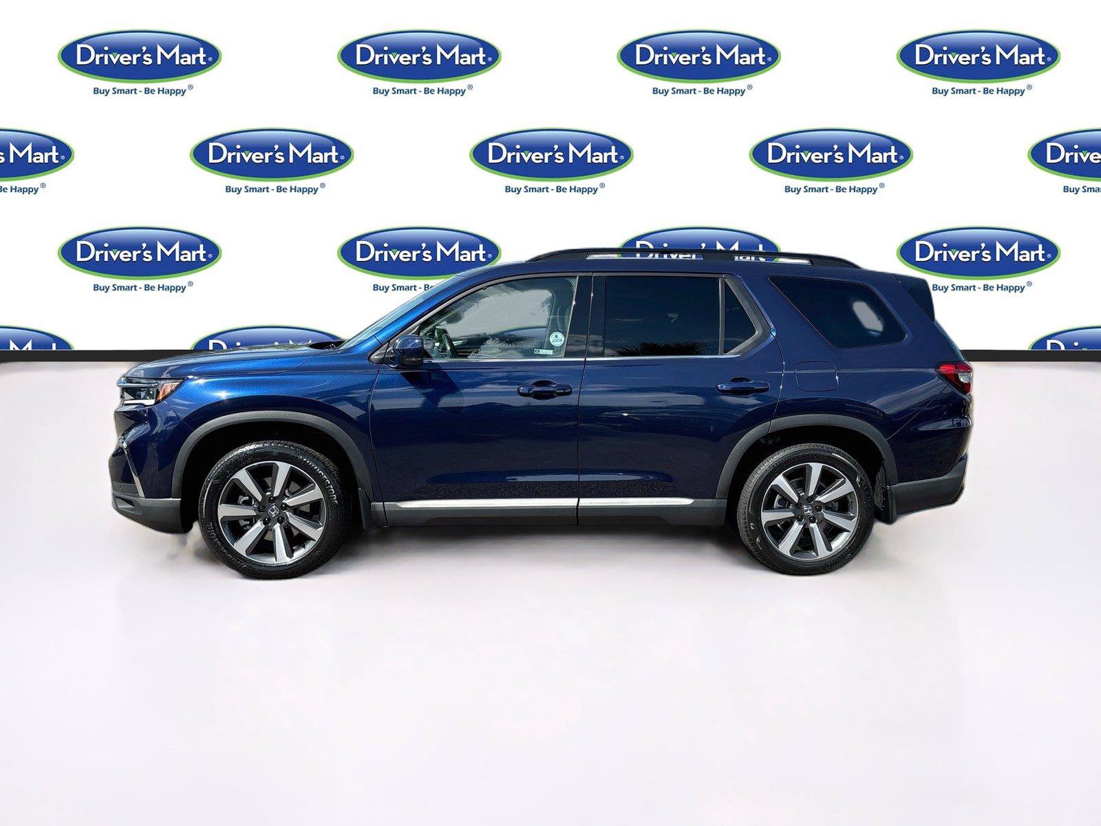 Used 2024 Honda Pilot Touring image 4