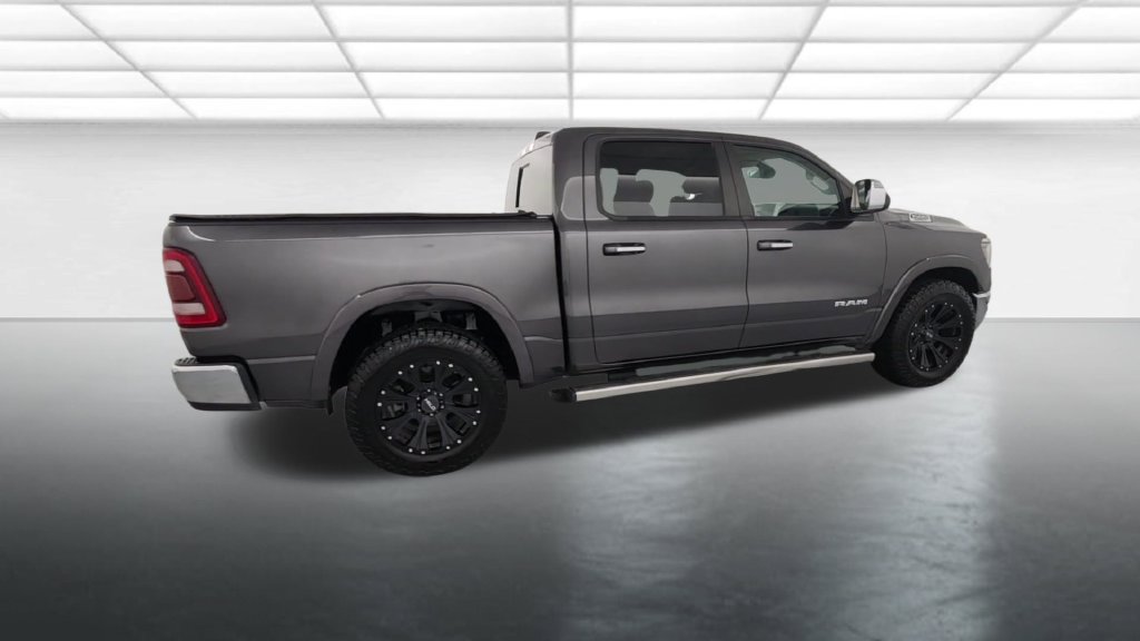 Used 2019 RAM 1500 Laramie AWD/4WD image 8