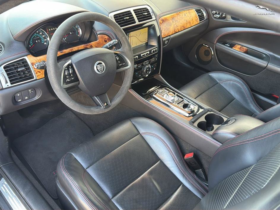 Used 2013 Jaguar XKR R image 21