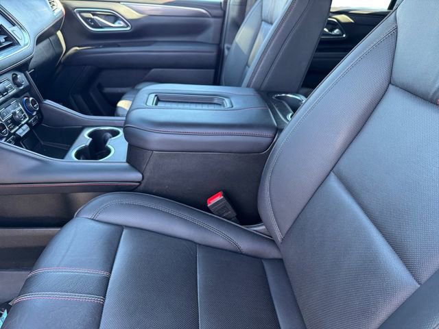 Used 2024 Chevrolet Tahoe RST w/ Luxury Package AWD/4WD image 15