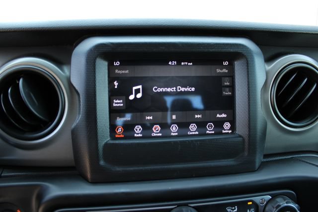 Used 2021 Jeep Gladiator Sport AWD/4WD image 24