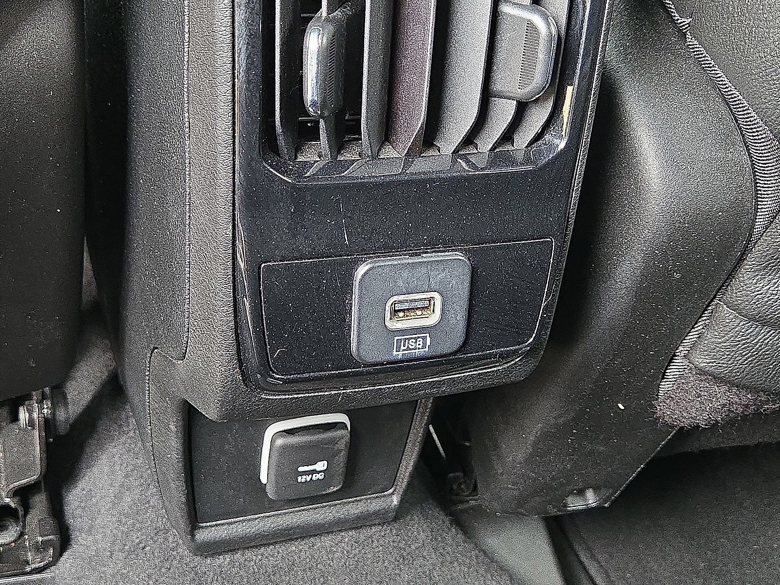 Used 2025 Jeep Compass Limited AWD/4WD image 16