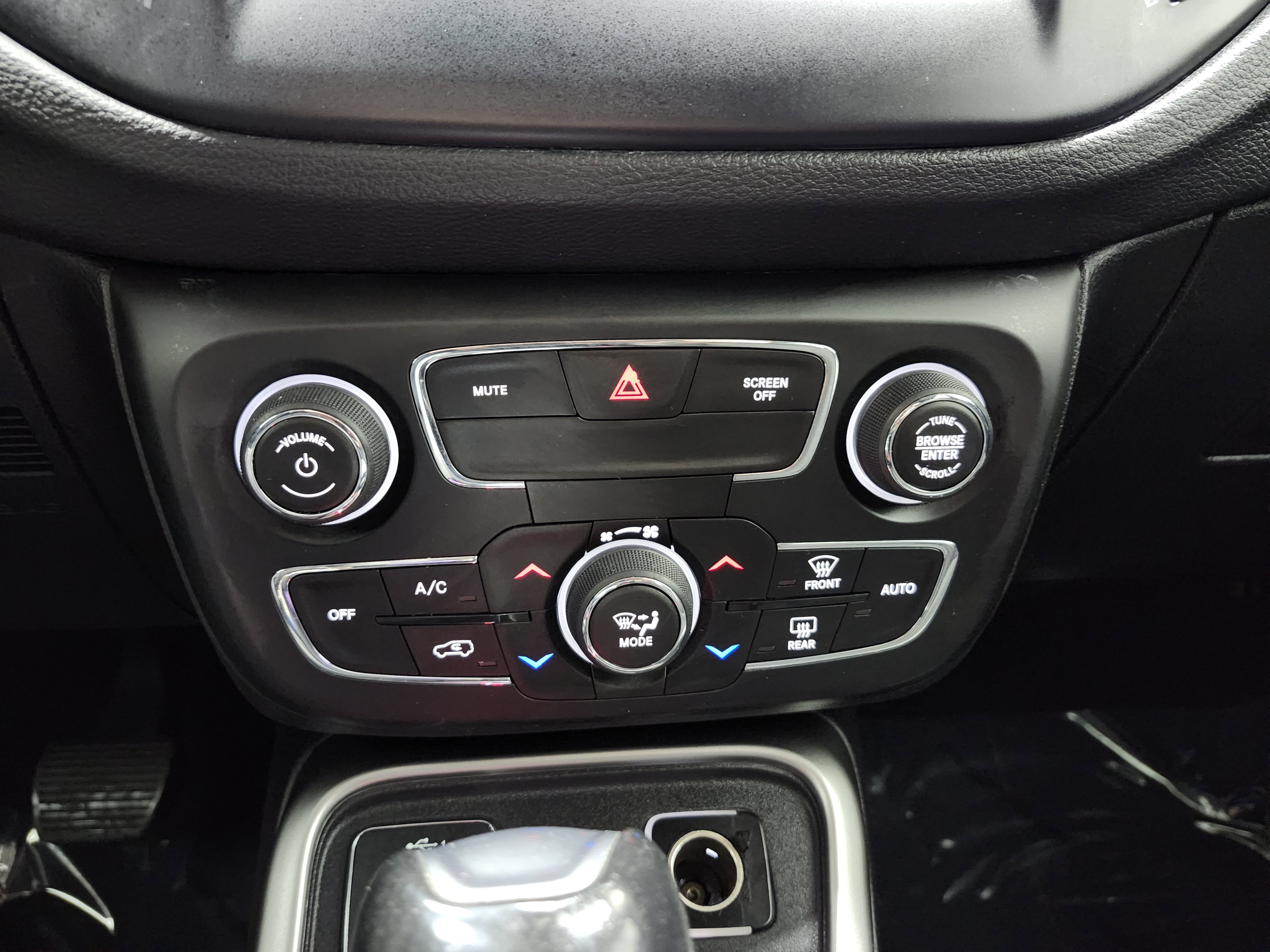 Used 2021 Jeep Compass Latitude w/ Convenience Group image 30