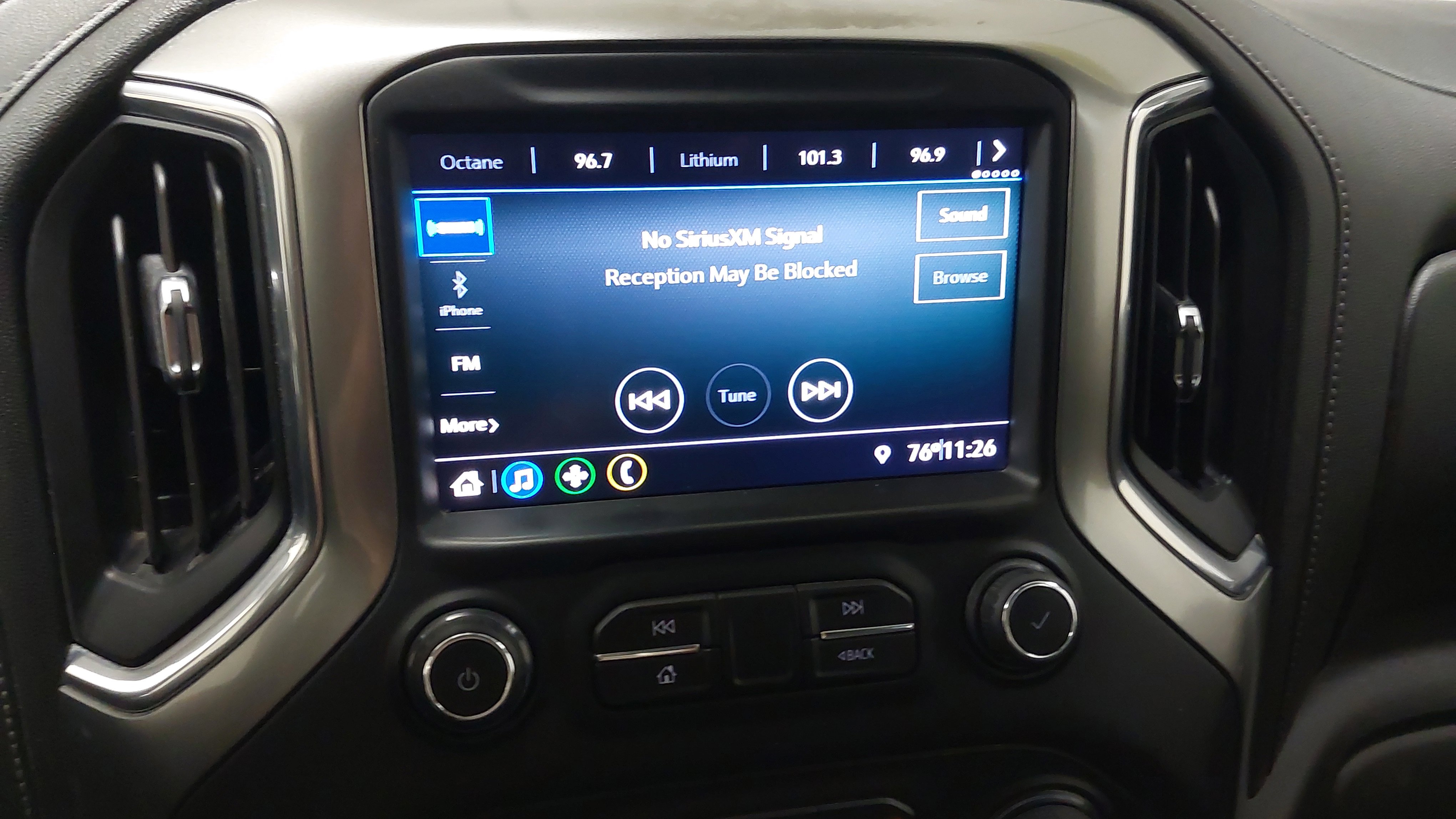 Used 2021 Chevrolet Silverado 2500 LT w/ Snow Plow Prep/Camper Package image 20