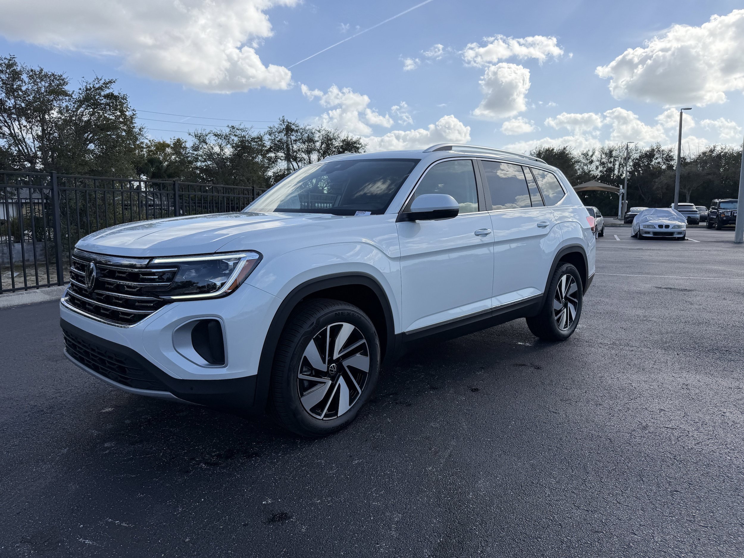 New 2026 Volkswagen Atlas SEL AWD/4WD image 7