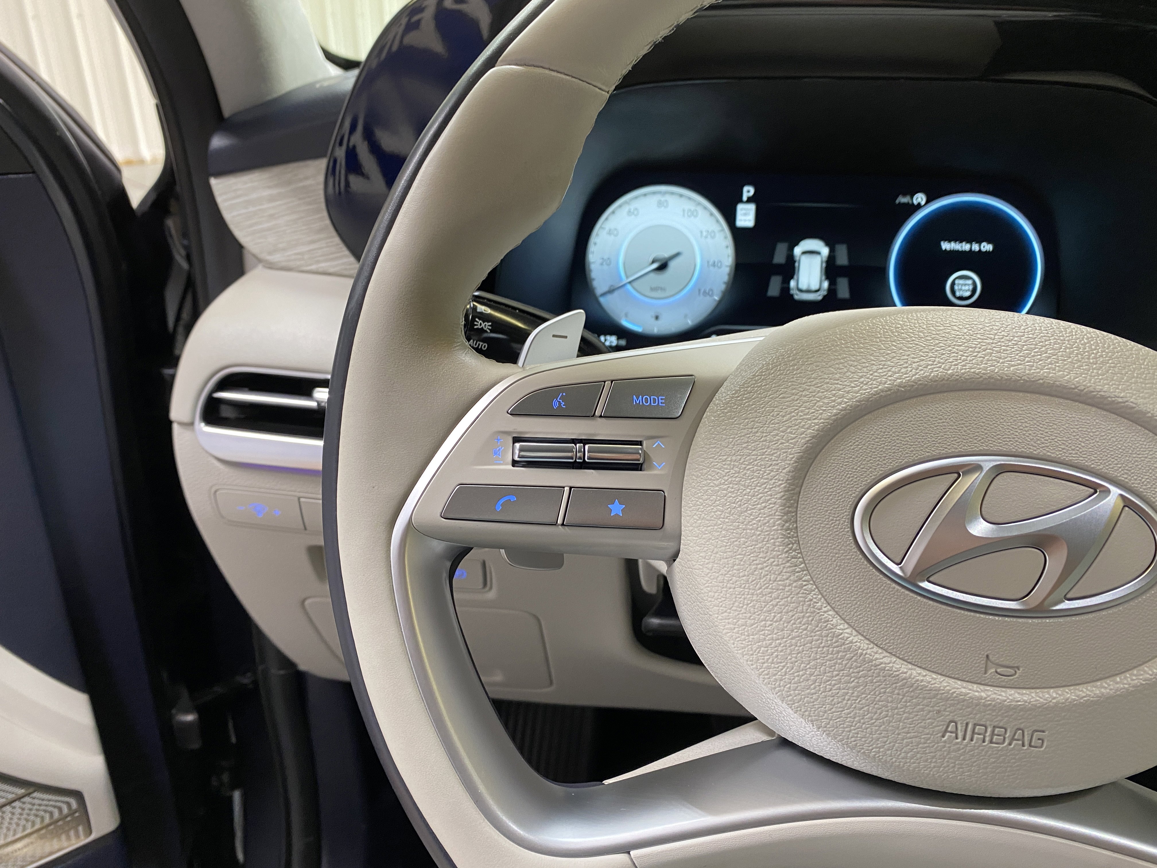 Used 2025 Hyundai Palisade Calligraphy image 37