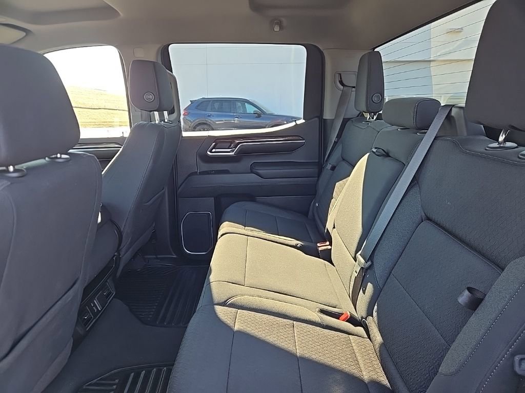 Used 2023 GMC Sierra 1500 Elevation image 12
