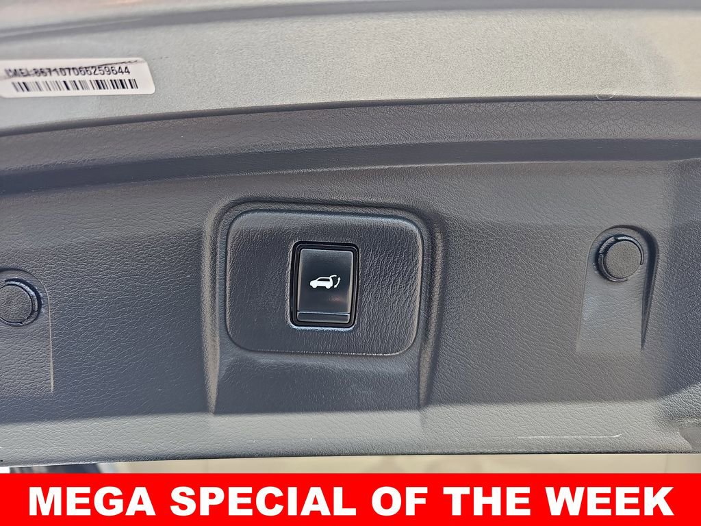 Used 2017 Nissan Murano Platinum w/ Platinum Technology Package image 13