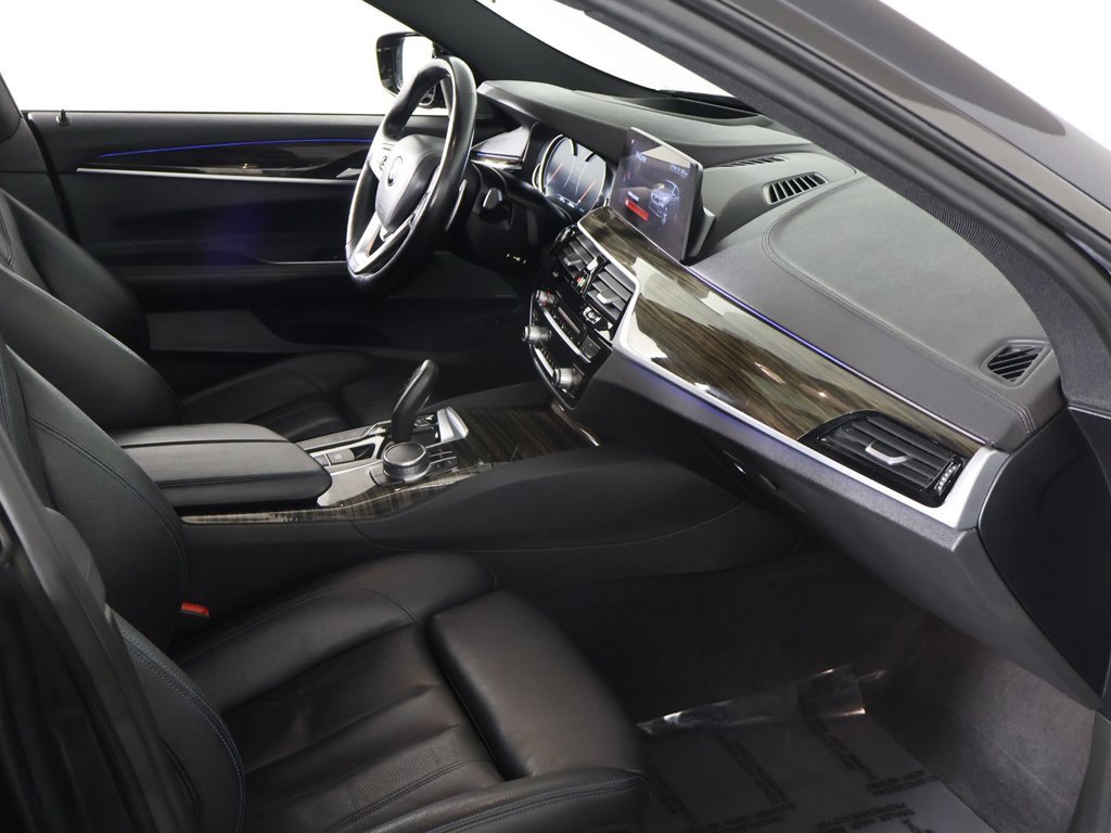 Used 2018 BMW 640i Gran Turismo xDrive image 27