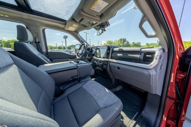 New 2026 Ford F350 XLT w/ XLT Premium Package AWD/4WD image 20