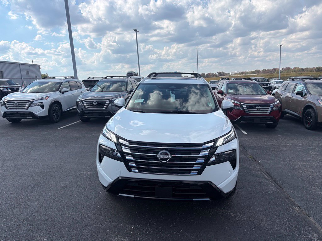 New 2026 Nissan Rogue Platinum AWD/4WD image 11