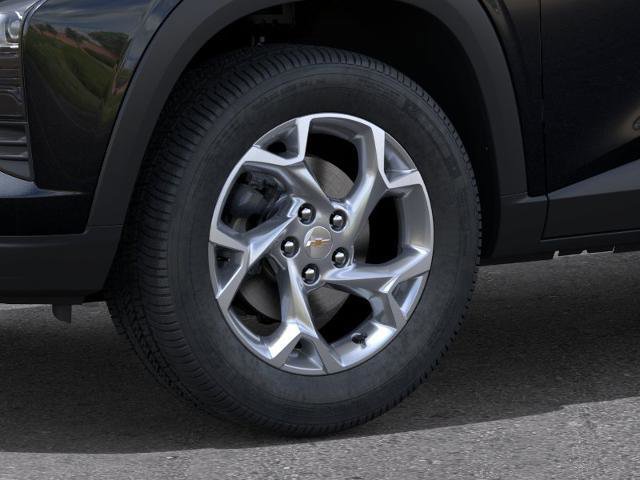 New 2026 Chevrolet Trax LS w/ LS Convenience Package FWD image 30