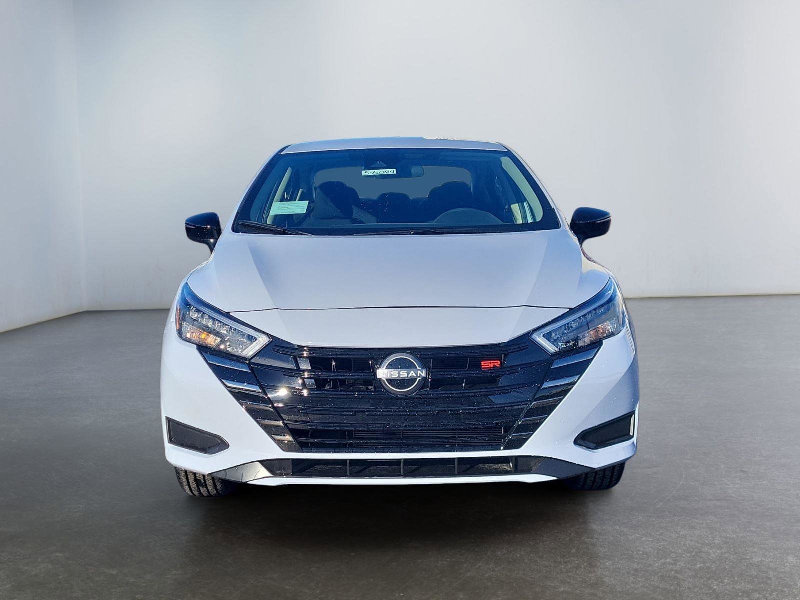 New 2025 Nissan Versa SR w/ Trunk Package image 8