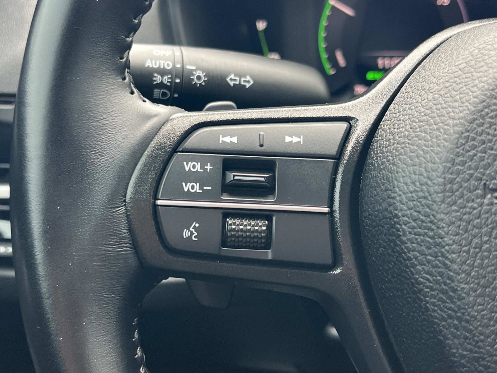 Certified 2023 Honda Accord Sport image 7