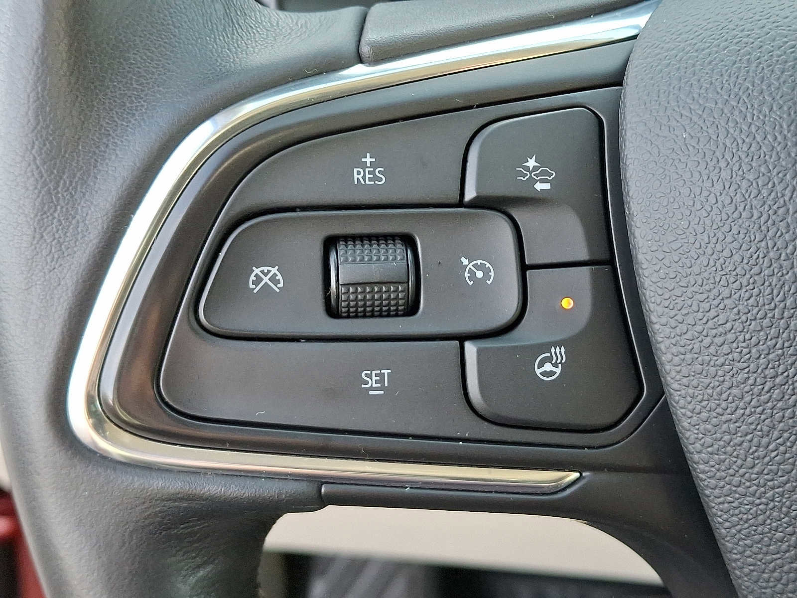 Used 2021 Buick Envision Essence image 21