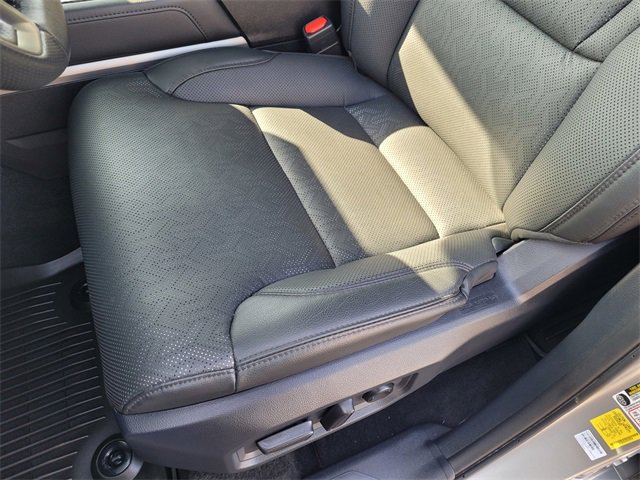 Used 2025 Toyota Tundra Limited image 11