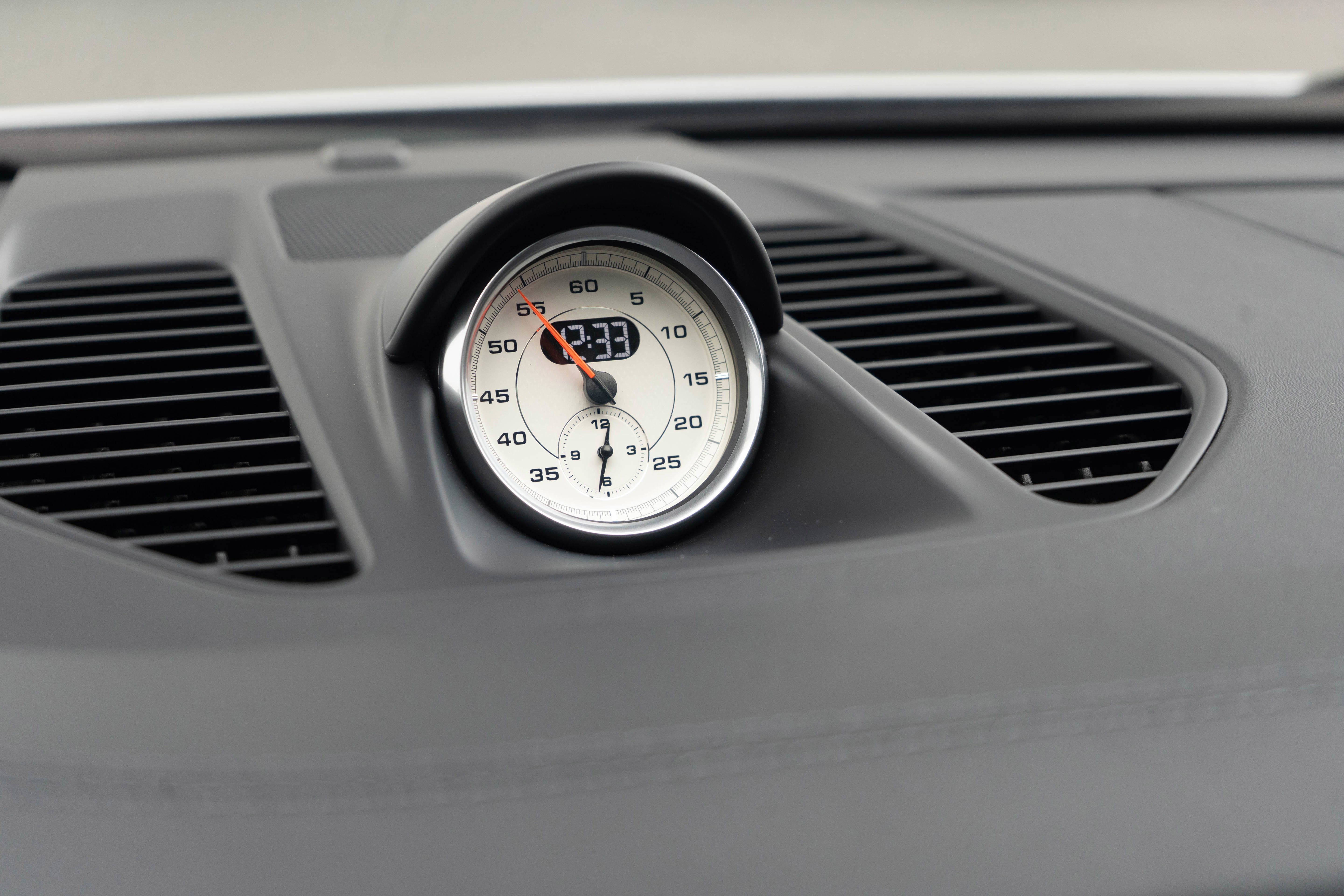 Used 2018 Porsche 911 Carrera S RWD image 18