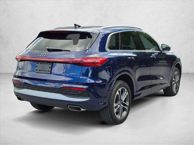 Certified 2025 Audi Q5 Premium w/ Convenience Package AWD/4WD image 5