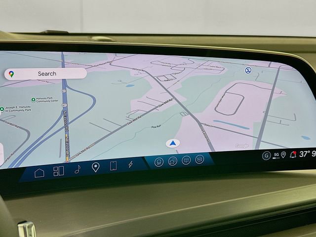 New 2026 Cadillac Vistiq Platinum image 9