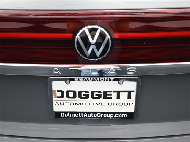 New 2025 Volkswagen Atlas Cross Sport SEL Premium R-Line image 29