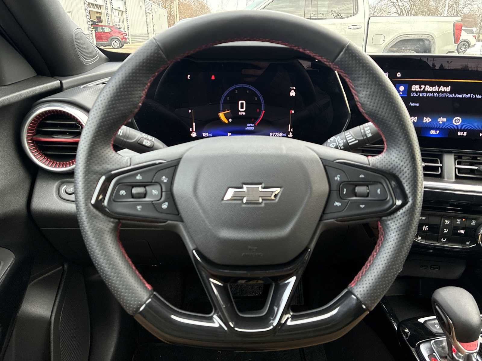 Certified 2024 Chevrolet Trax RS w/ Driver Confidence Package image 10