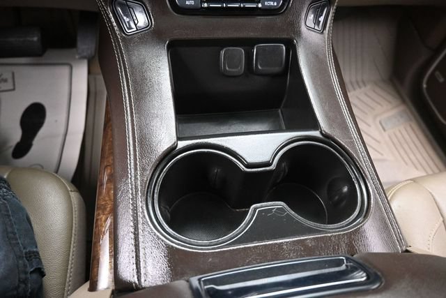 Used 2019 Chevrolet Suburban LT AWD/4WD image 11