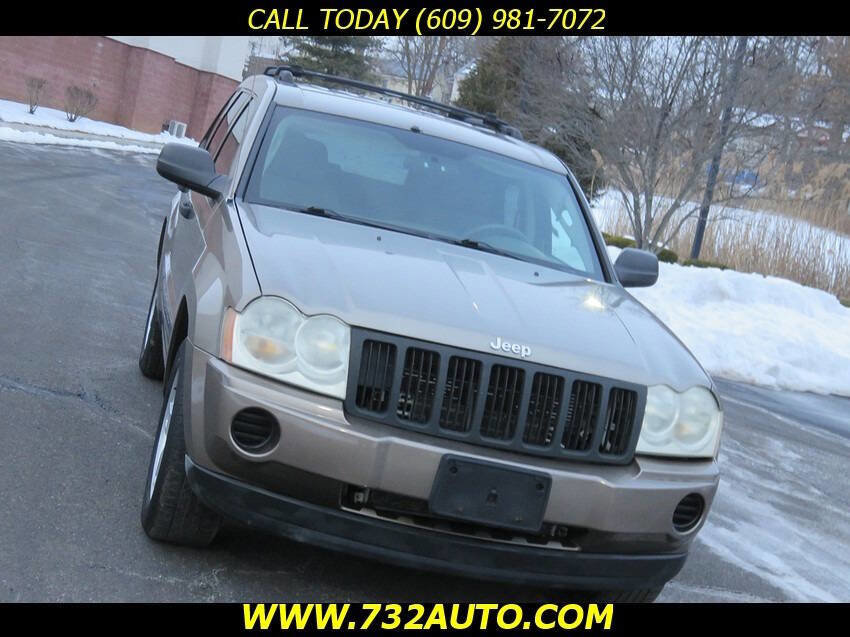 Used 2006 Jeep Grand Cherokee Laredo AWD/4WD image 14