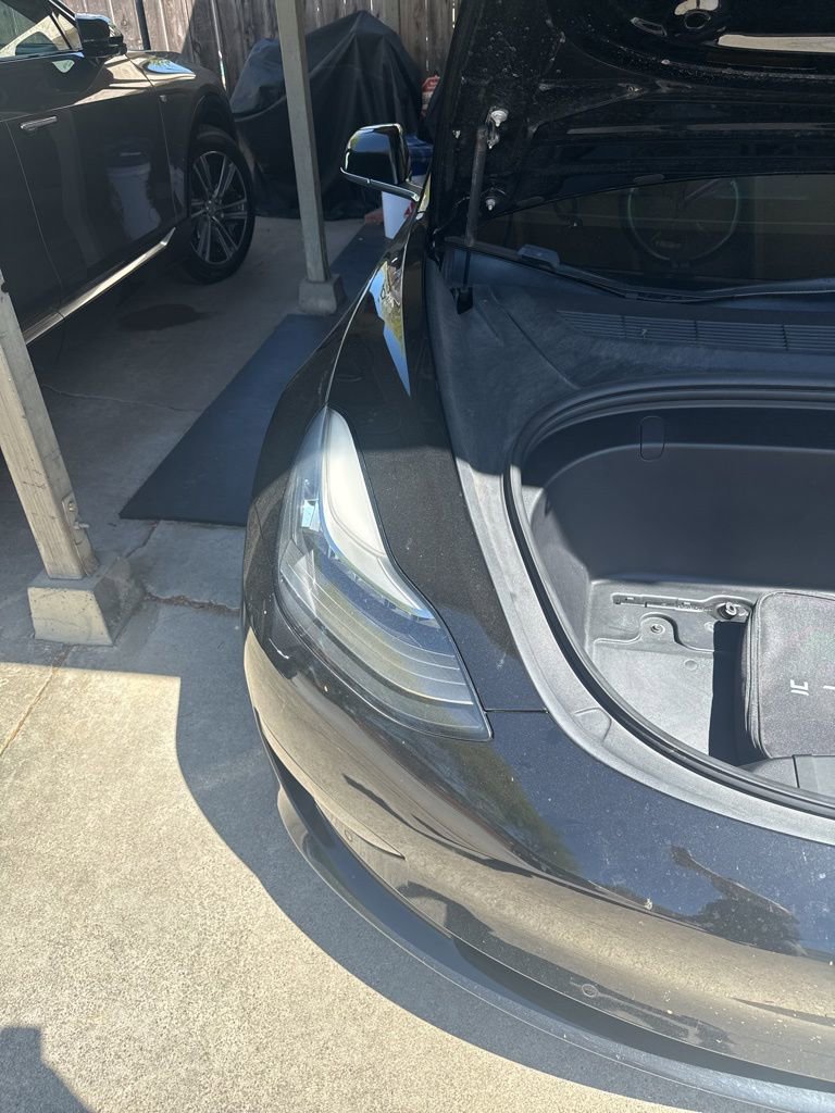 Used 2019 Tesla Model 3 Standard Range image 9