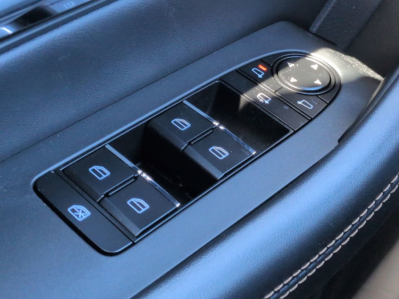 New 2026 MAZDA CX-90 Plug-In Hybrid w/Premium Sport image 22
