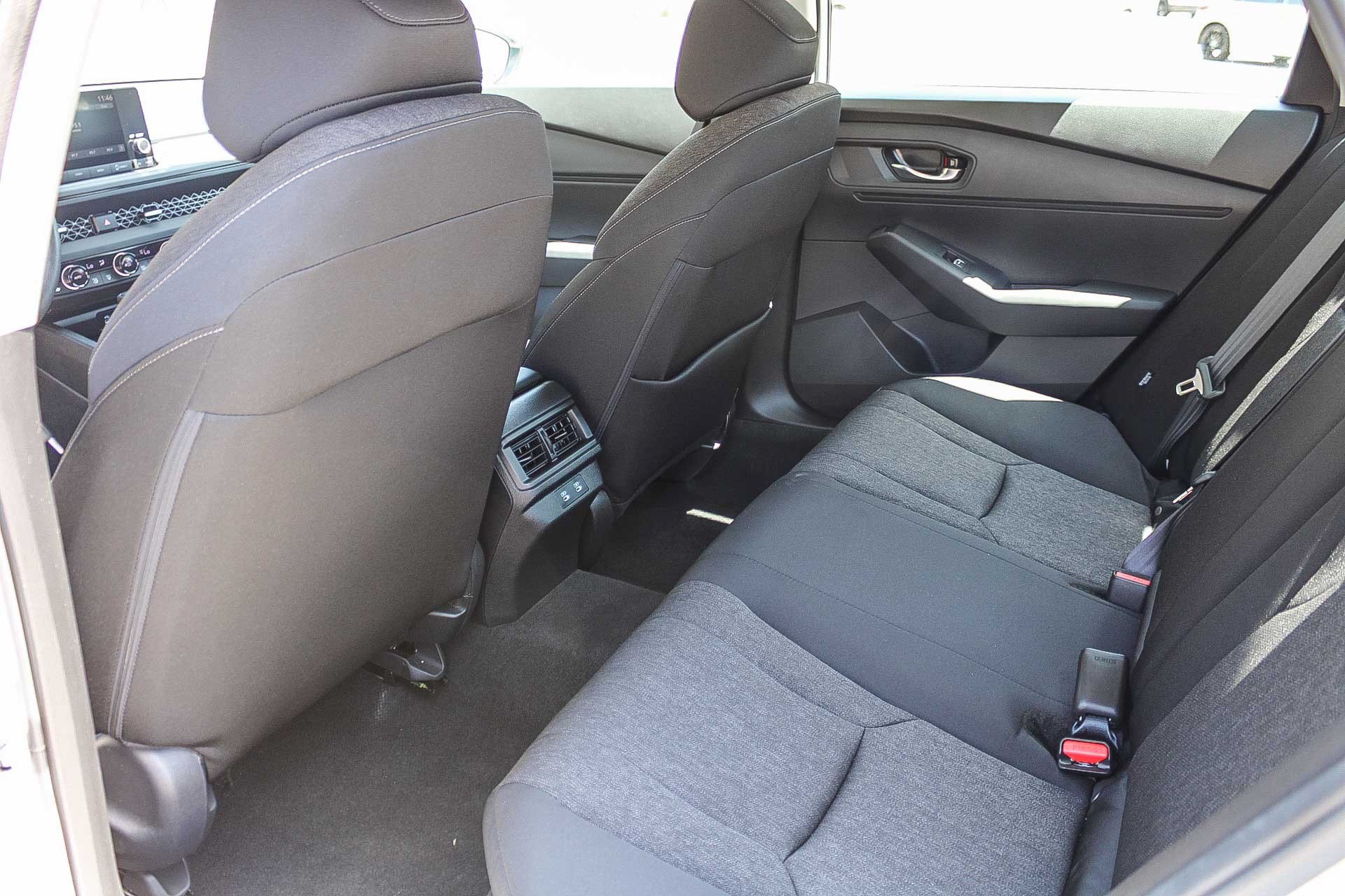 Certified 2025 Honda Accord SE image 20