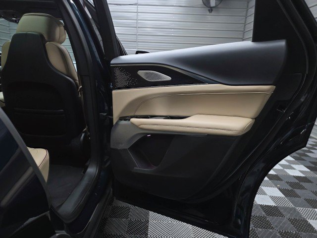 Used 2025 Cadillac Lyriq Luxury w/ Nappa Leather Package AWD/4WD image 40