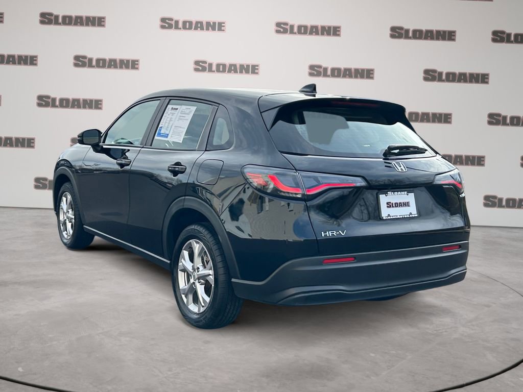 Used 2023 Honda HR-V LX image 3