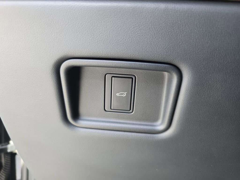 Used 2023 Land Rover Range Rover SE image 27