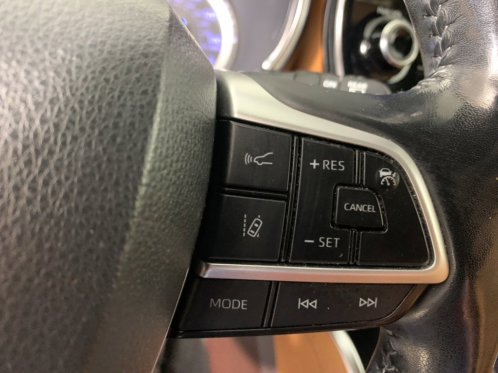 Used 2022 Toyota Highlander Platinum image 9