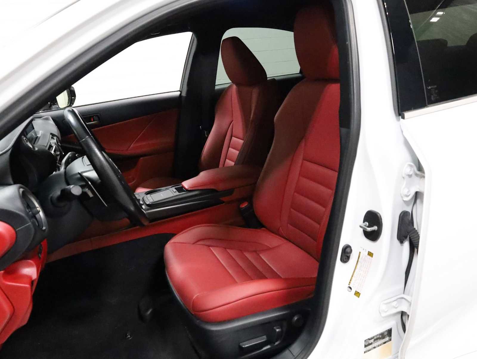 Used 2022 Lexus IS 300 F Sport AWD/4WD image 5
