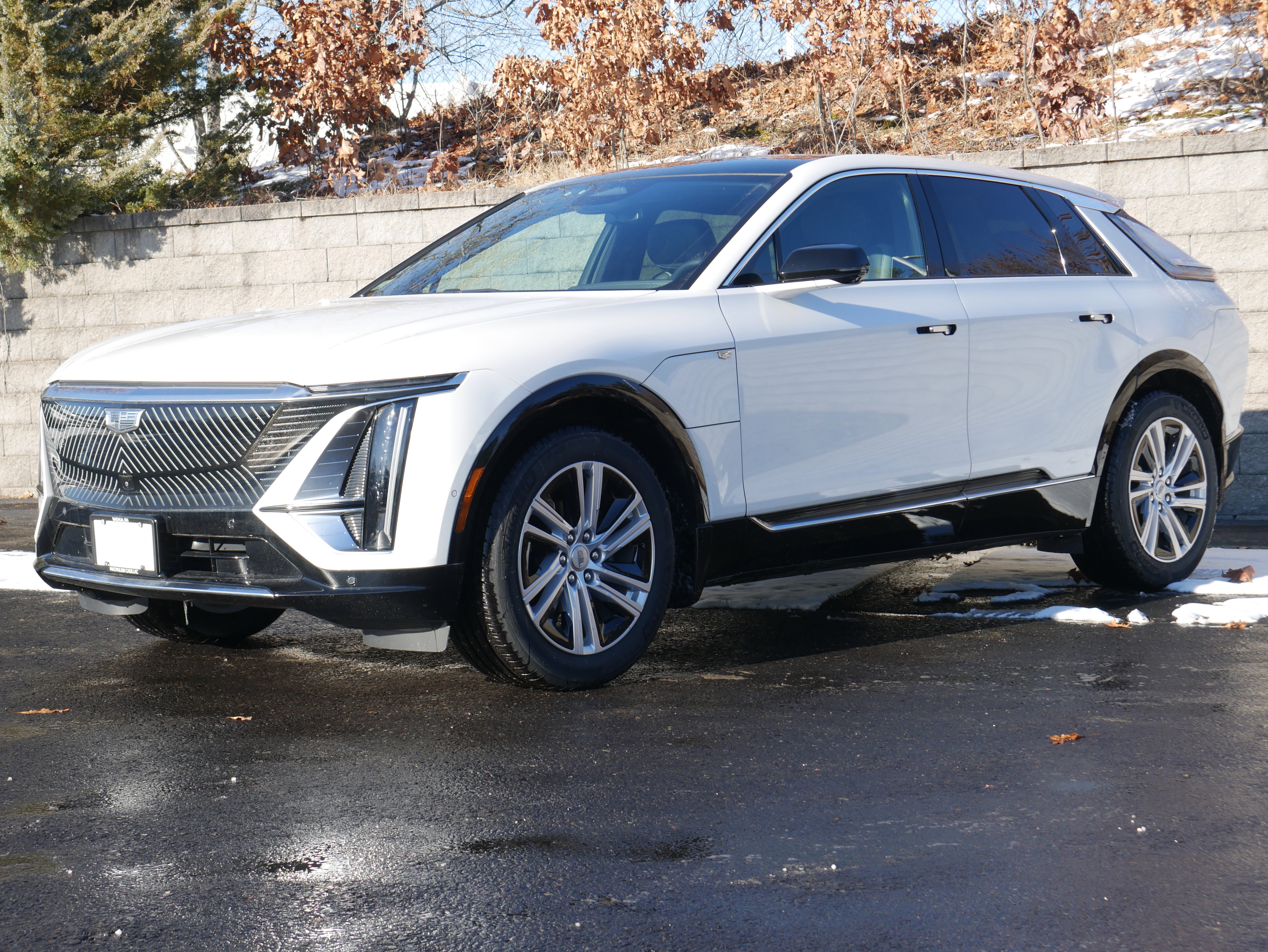 Certified 2024 Cadillac Lyriq Tech w/ Driver Assist Package