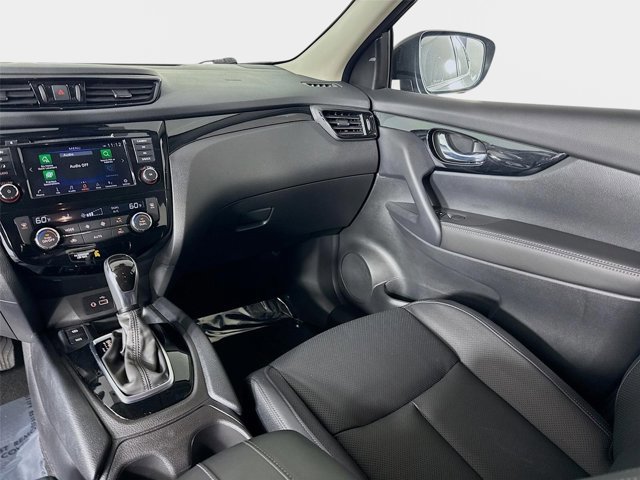 Certified 2022 Nissan Rogue Sport SL w/ Premium Package FWD image 25