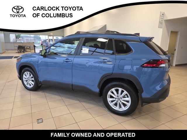 New 2026 Toyota Corolla Cross LE AWD/4WD image 10