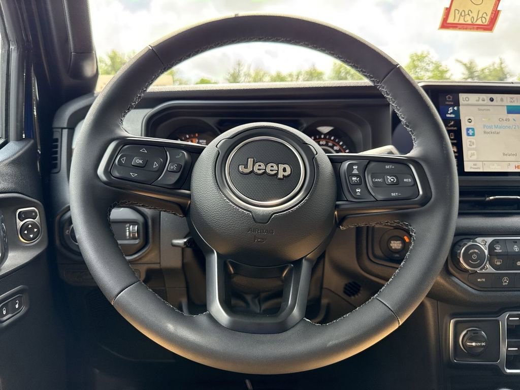 New 2026 Jeep Gladiator Sport AWD/4WD image 23