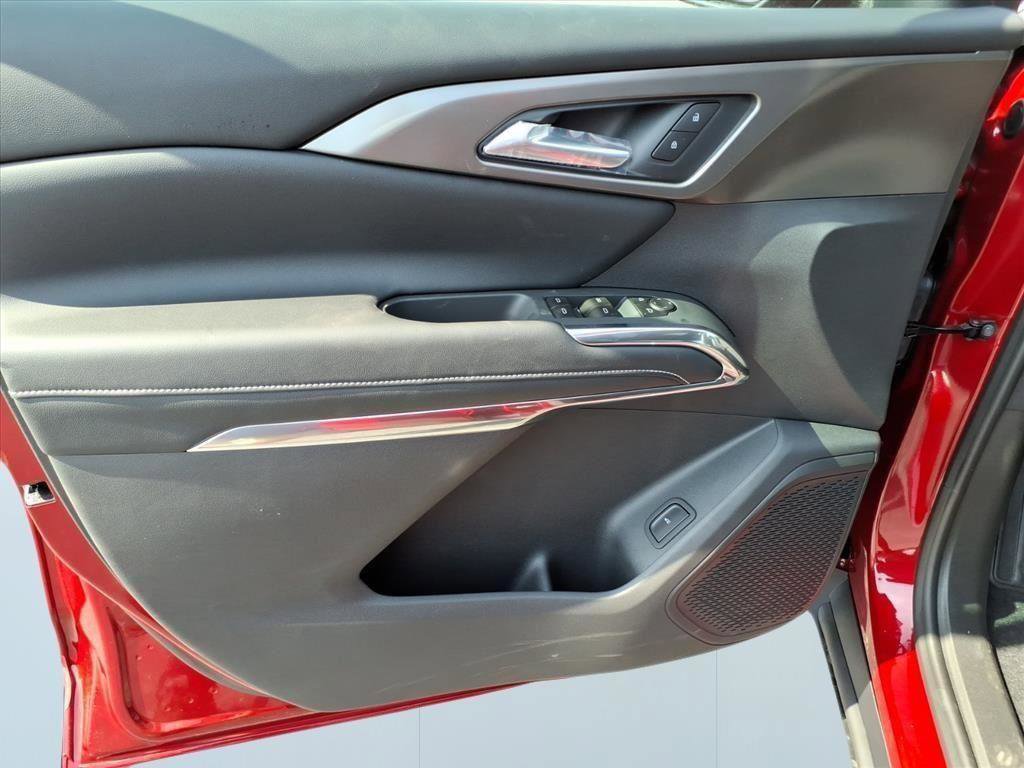 New 2026 Chevrolet Traverse LT w/ LPO, Floor Liner Package image 14