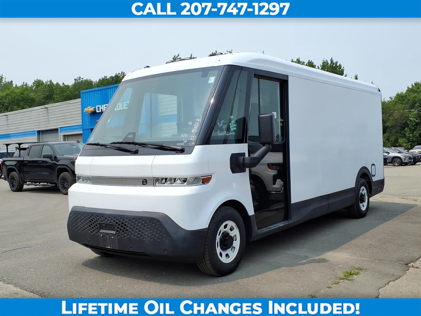 Used 2024 Chevrolet Brightdrop 600 w/ Commercial Equipment Package AWD/4WD image 1