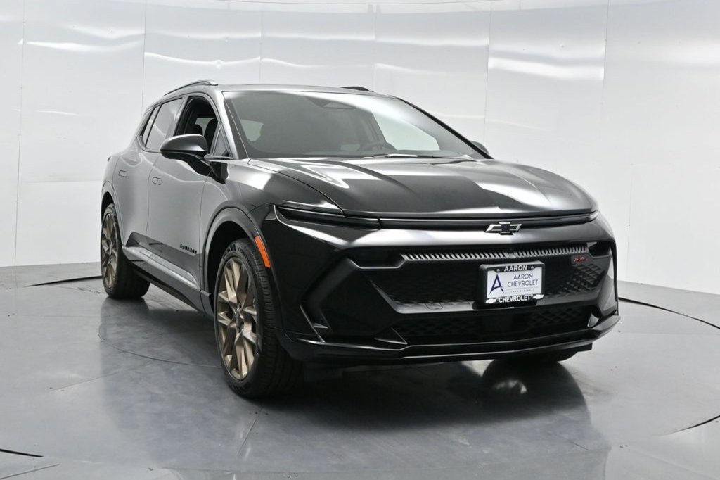 New 2026 Chevrolet Equinox EV RS w/ Convenience Package II FWD image 22