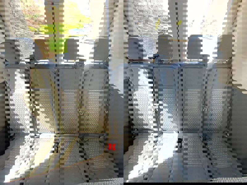 Used 2023 Ford Transit 350 XLT image 29