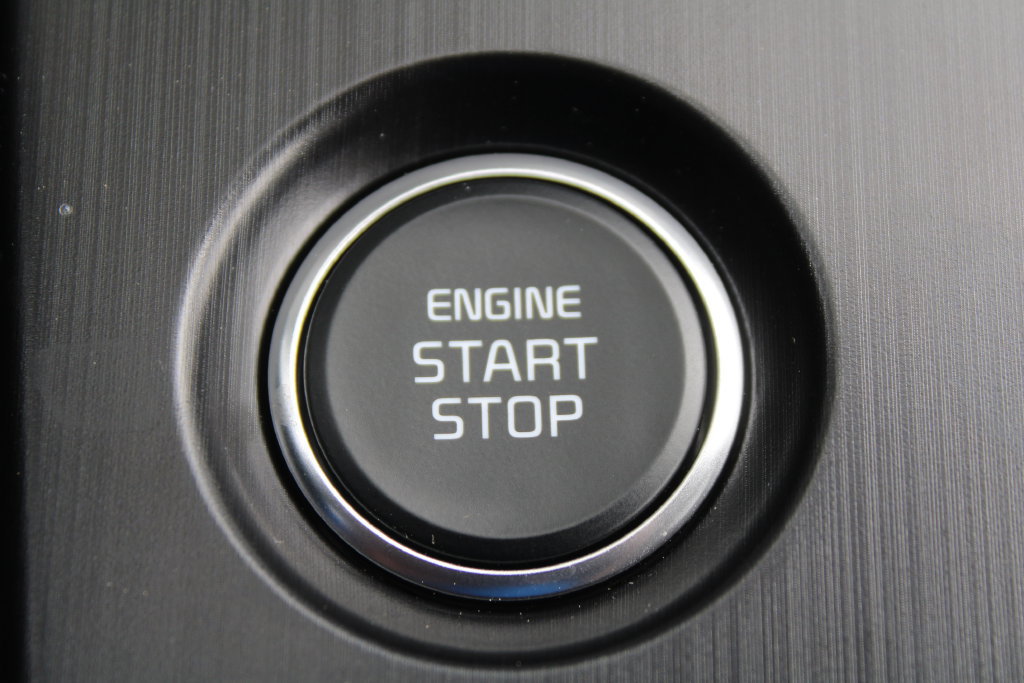 New 2027 Kia Sportage LX FWD image 32