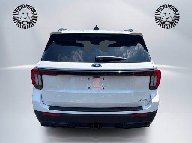 New 2026 Ford Explorer ST-Line w/ ST-Line Street Pack AWD/4WD image 7